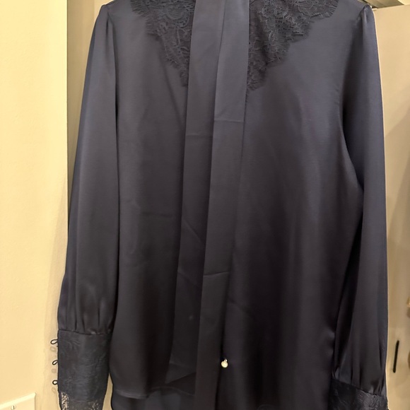 LilySilk X MIM Women's Lace Silk Blouse with Removable Bow - Picture 7 of 12